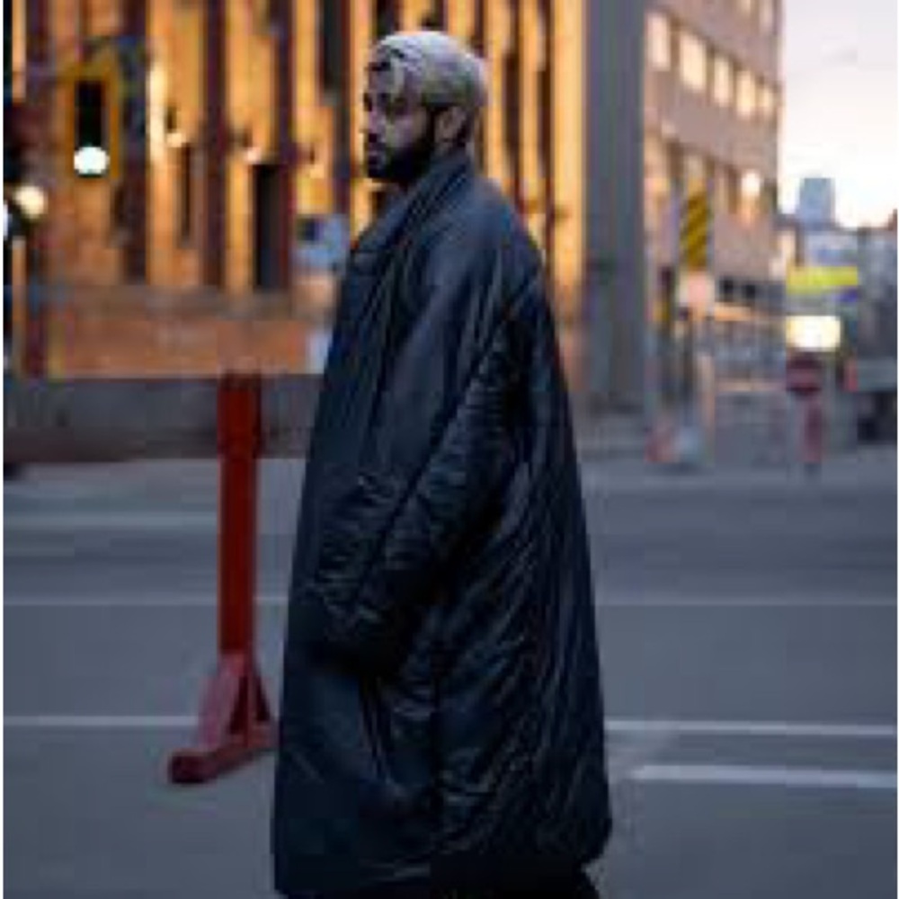 YEEZY x Gap x Balenciaga Long Round Black Puffer Coat - Picture 6 of 8